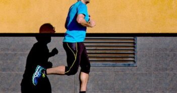 Mit gerissenem Meniskus laufen: Schadet Joggen dem Meniskusriss? Mit gerissenem Meniskus laufen - möglich und sinnvoll?